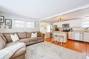 58 Douglas Dr, Bellingham, MA 02019 - Photo 4