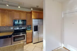 32 Ransom Rd, Boston, MA 02135 - Photo 2