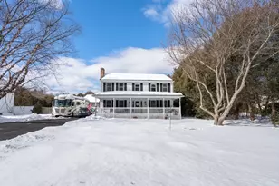 384 Pine St, Agawam, MA 01030 - Photo 34