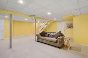 384 Pine St, Agawam, MA 01030 - Photo 30