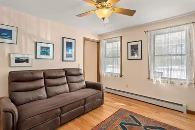 384 Pine St, Agawam, MA 01030 - Photo 12