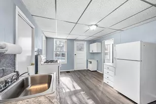 45 Hastings St, Chicopee, MA 01020 - Photo 12