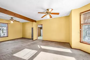 45 Hastings St, Chicopee, MA 01020 - Photo 14