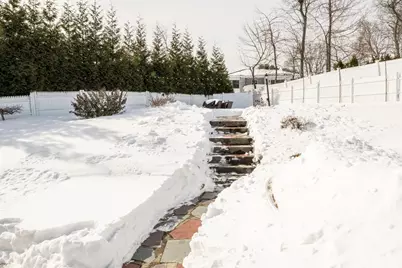 5 Wiswall Rd, Newton, MA 02459 - Photo 18