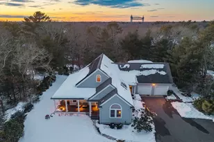 5 Zoli Ln, Bourne, MA 02532 - Photo 2