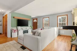 720 Thacher St, Attleboro, MA 02703 - Photo 4