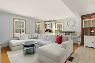 720 Thacher St, Attleboro, MA 02703 - Photo 4