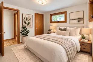 29 Lincoln St, Agawam, MA 01030 - Photo 14