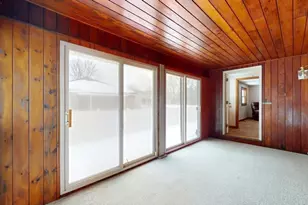 29 Lincoln St, Agawam, MA 01030 - Photo 20