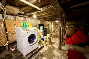 21 Mott St, Worcester, MA 01604 - Photo 26