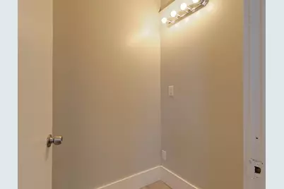 7 Elm St #B, Townsend, MA 01469 - Photo 10
