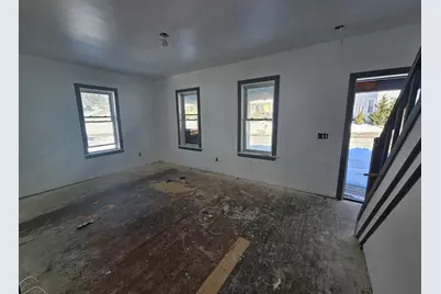 516-518 Union St, North Adams, MA 01247 - Photo 2