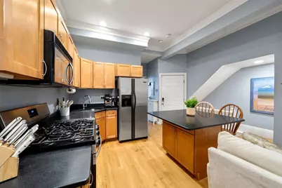 691 East 8th Street #1, Boston, MA 02127 - Photo 2