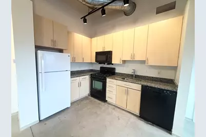 88 Gerrish Ave #317, Chelsea, MA 02150 - Photo 2