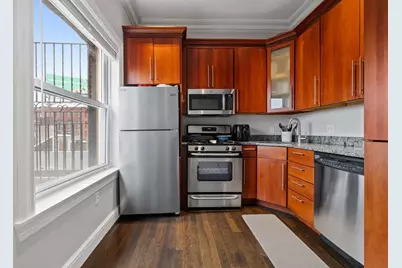 7 Stillman Pl #9, Boston, MA 02113 - Photo 2