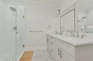232 Clarendon St, Boston, MA 02116 - Photo 6