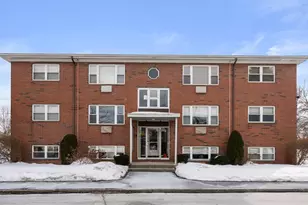 31 Warren St, Waltham, MA 02453 - Photo 22