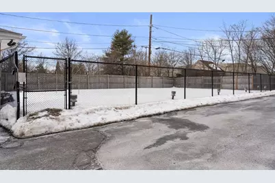 31 Warren St #B1, Waltham, MA 02453 - Photo 20