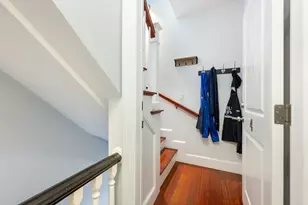 40 Mt Pleasant, Cambridge, MA 02140 - Photo 20