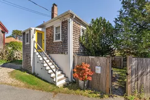5 Wise Pl, Gloucester, MA 01930 - Photo 4
