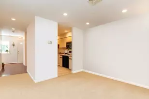 1307 Lagrange, Boston, MA 02467 - Photo 8