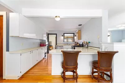 1391 Pond St, Franklin, MA 02038 - Photo 10