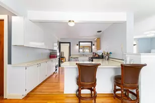 1391 Pond St, Franklin, MA 02038 - Photo 10
