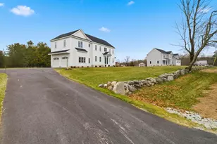 252 Concord Rd, Westford, MA 01886 - Photo 8