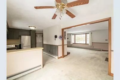 19 Greenview Dr, Plymouth, MA 02360 - Photo 6