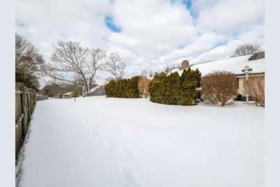 19 Greenview Dr, Plymouth, MA 02360 - Photo 26