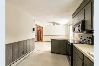 19 Greenview Dr, Plymouth, MA 02360 - Photo 4