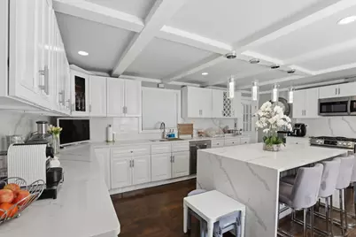 155 York St, Stoughton, MA 02072 - Photo 6