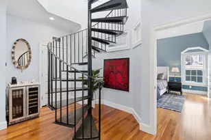 102 Pleasant St, Newburyport, MA 01950 - Photo 14