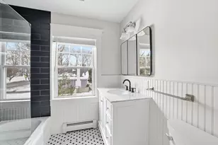 428 Main St, Hingham, MA 02043 - Photo 18