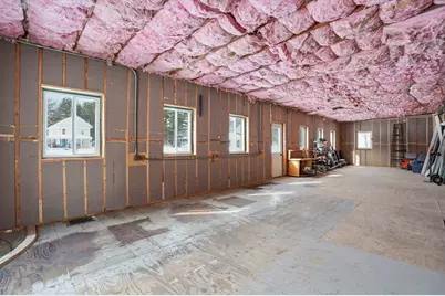 109 Royalston Rd, Orange, MA 01364 - Photo 10