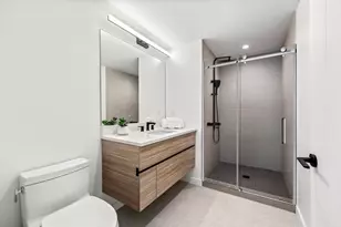 1395 Washington St, Boston, MA 02118 - Photo 18