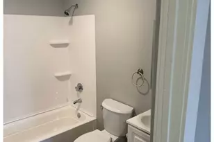 43 Arthur St, Brockton, MA 02302 - Photo 6