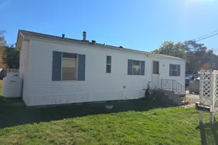 751 Washington St, Auburn, MA 01501 - Photo 1