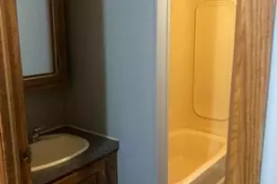 751 Washington St, Auburn, MA 01501 - Photo 8