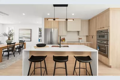 298 Cabot #298, Newton, MA 02460 - Photo 14