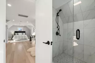 298 Cabot, Newton, MA 02460 - Photo 28