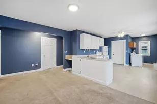 882 Liberty St, Springfield, MA 01104 - Photo 6