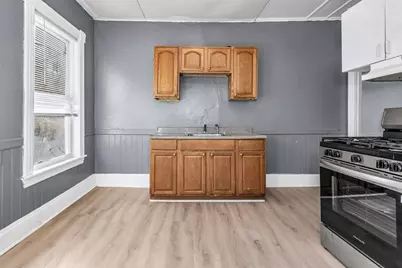 23 18th St, Lowell, MA 01850 - Photo 26