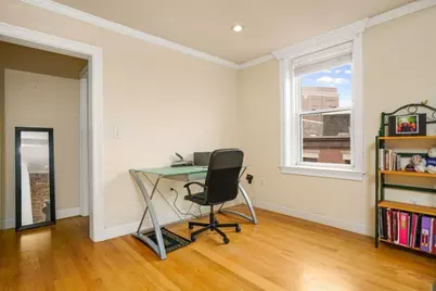 34 Clark #9, Boston, MA 02109 - Photo 10