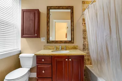 34 Clark #9, Boston, MA 02109 - Photo 4