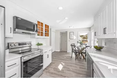 42 Wheeler St, Leominster, MA 01453 - Photo 6