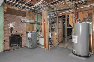 42 Wheeler St, Leominster, MA 01453 - Photo 34