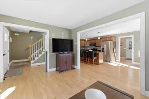 75 Oak St, Middleborough, MA 02346 - Photo 10