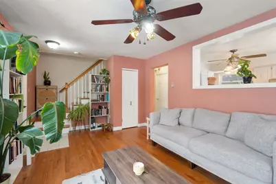 32 Goddard Memorial Dr, Worcester, MA 01603 - Photo 2