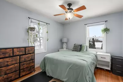 32 Goddard Memorial Dr, Worcester, MA 01603 - Photo 10